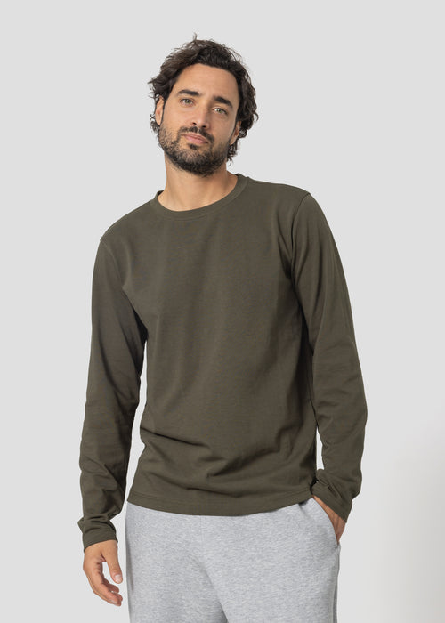 2_EMILIO_MTSH212604-22P_20.jpg
