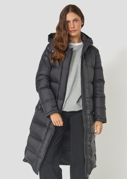 2_KARACHI_FW22WPAR04-999_40.jpg