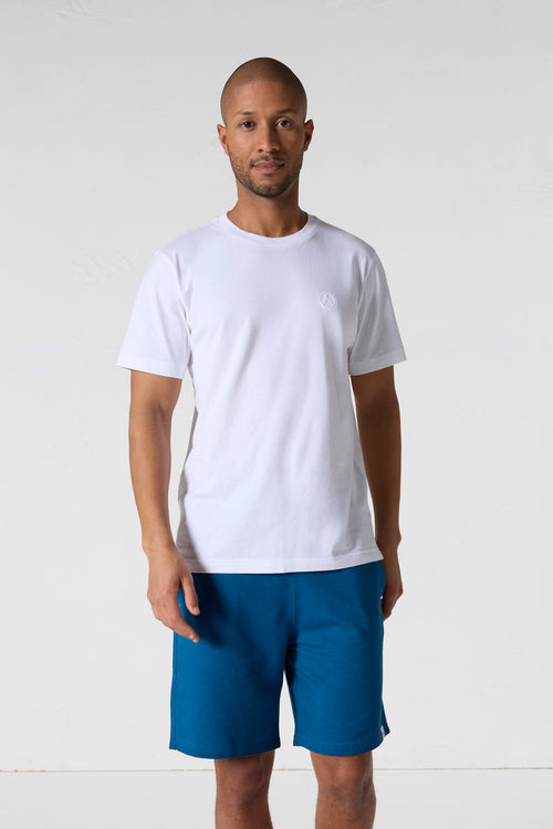 Le tee-shirt lacoste homme bleu ciel chez Dm'sports Le tee-shirt lacoste homme bleu ciel chez Dm'sports