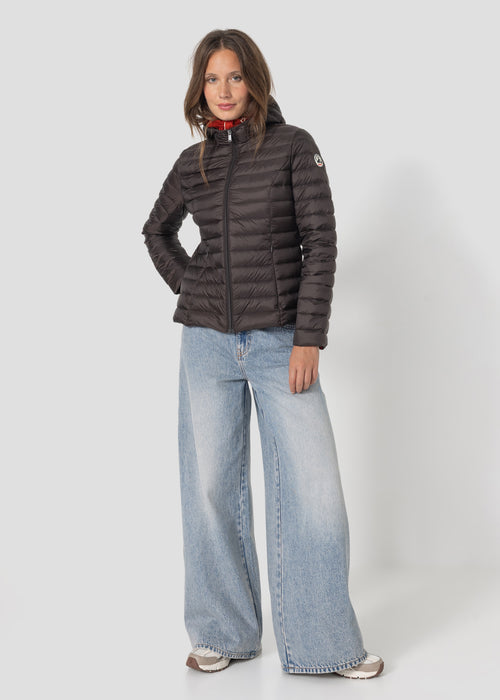 6_CLOE_WDOW212571-80Q_14.jpg