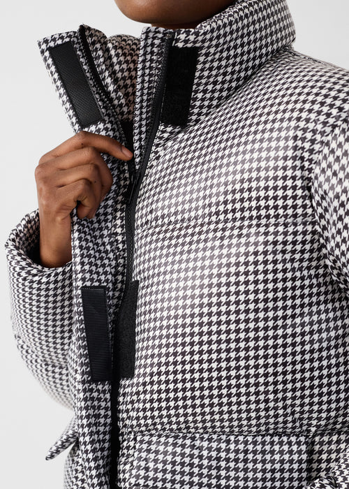 8_ALICIA_WDOW212586-H4C_16